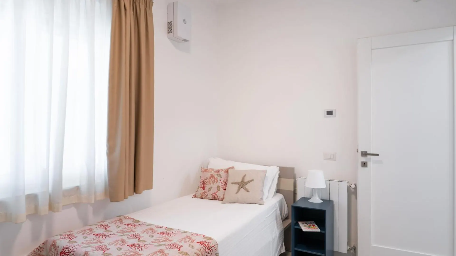 Villa Elena By Ortigia Apartments Fanusa Italy