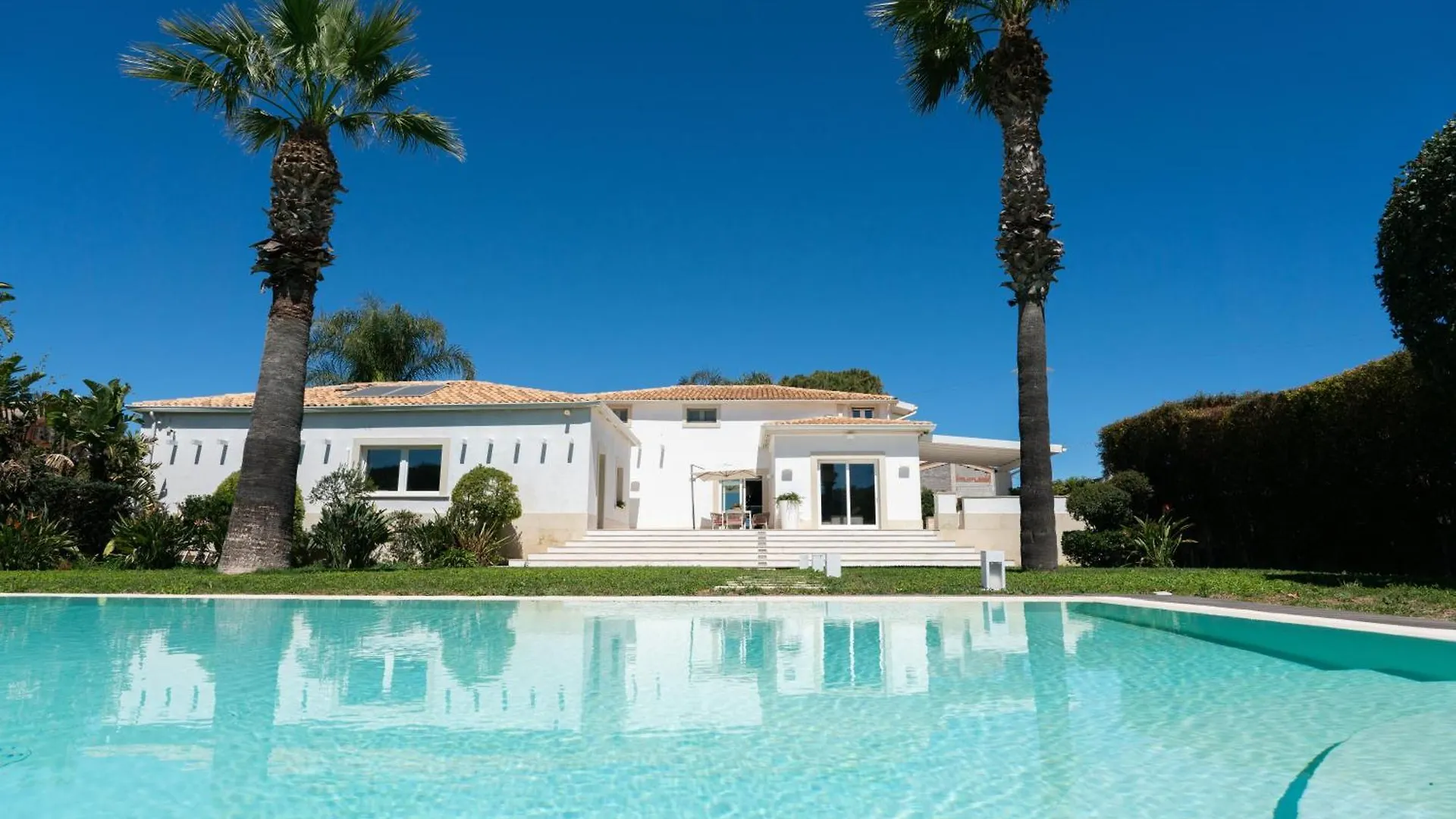 Villa Elena By Ortigia Apartments Fanusa Italy