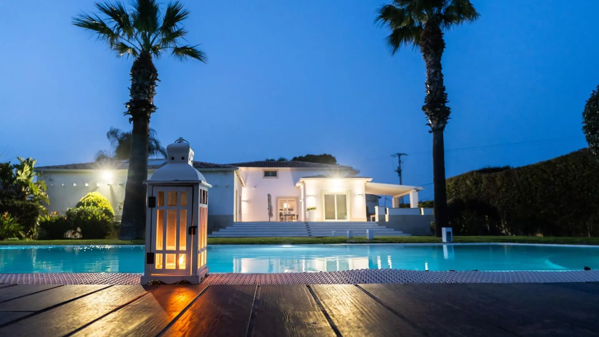 Villa Elena By Ortigia Apartments Fanusa