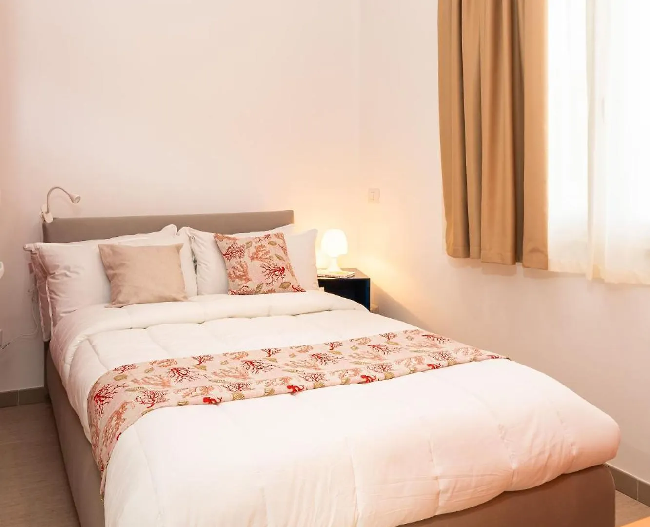 Villa Elena By Ortigia Apartments Fanusa