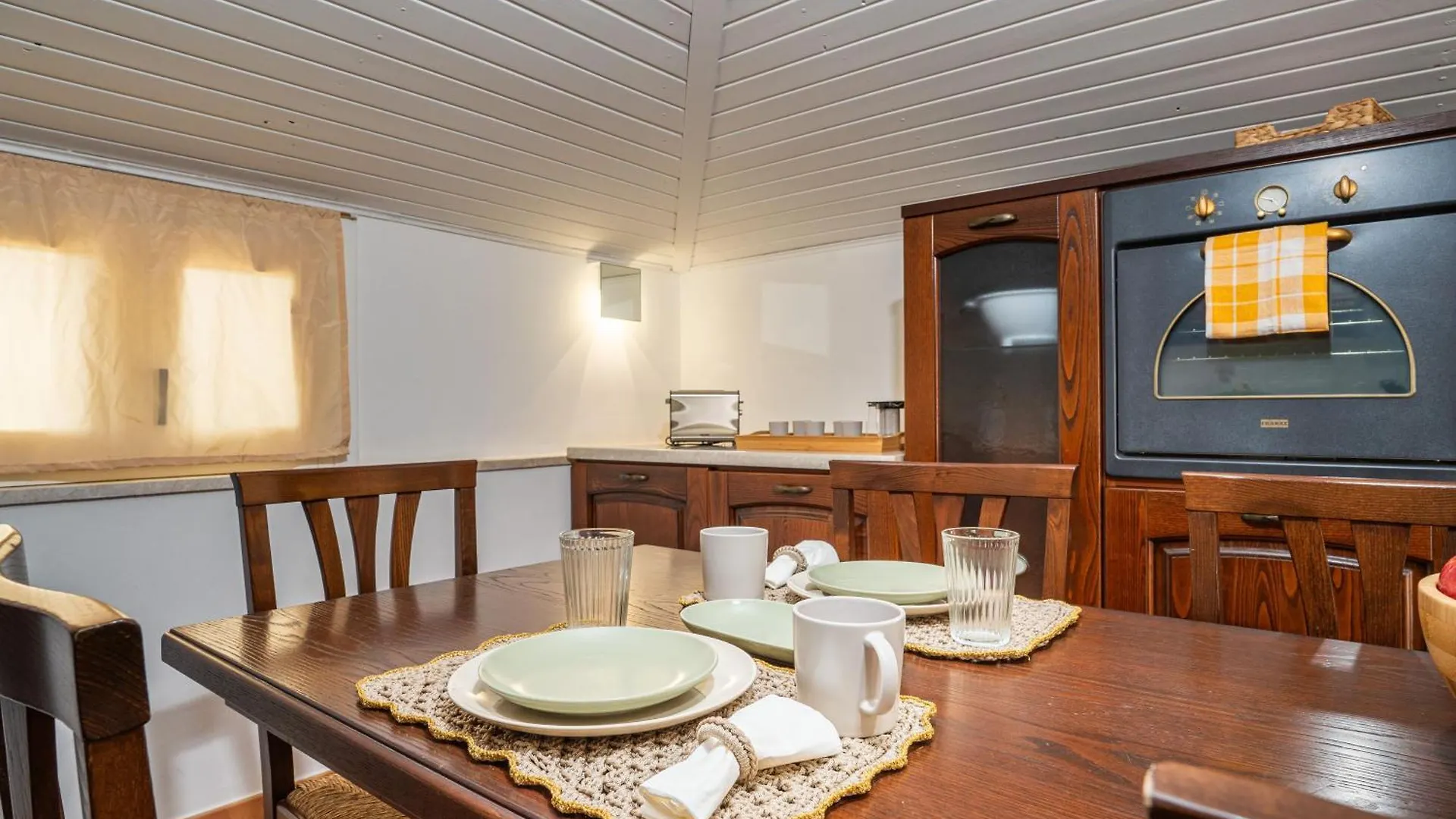 Villa Elena By Ortigia Apartments Fanusa
